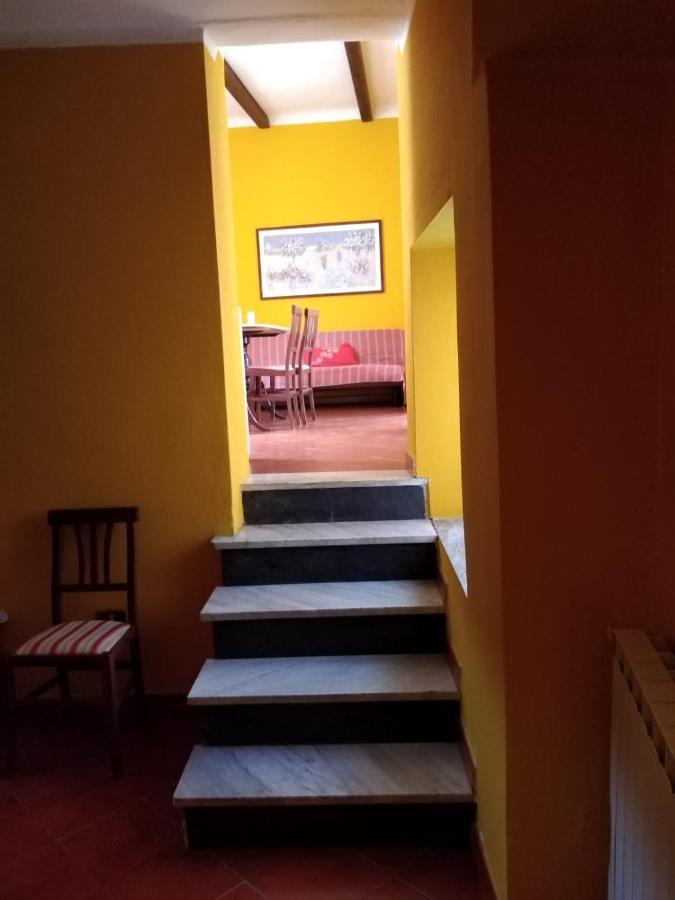 Appartamento Oleandro Montale  Buitenkant foto