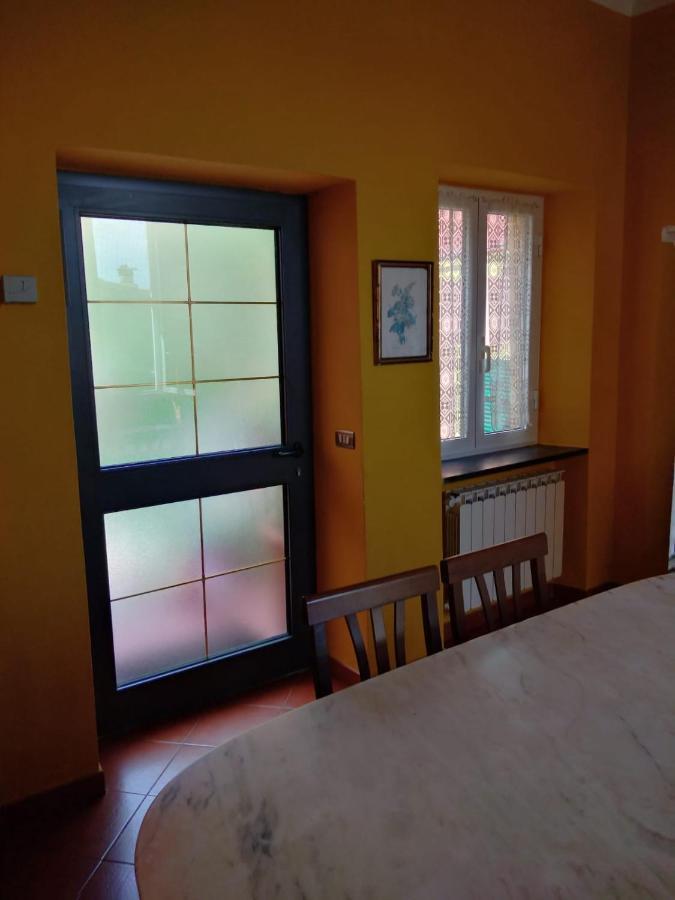Appartamento Oleandro Montale  Buitenkant foto